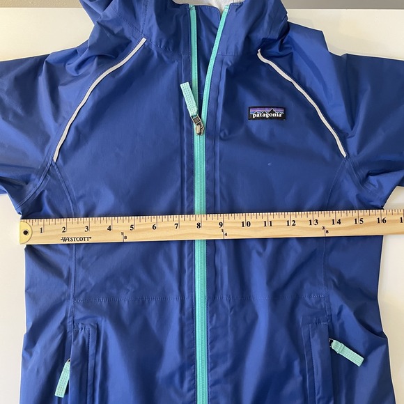 Patagonia Kids Torrentshell Rain Jacket Superior Blue Size M H2No Hooded READ - Picture 11 of 13